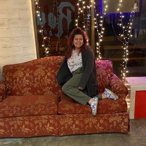 Meet your Posher, Kassandra